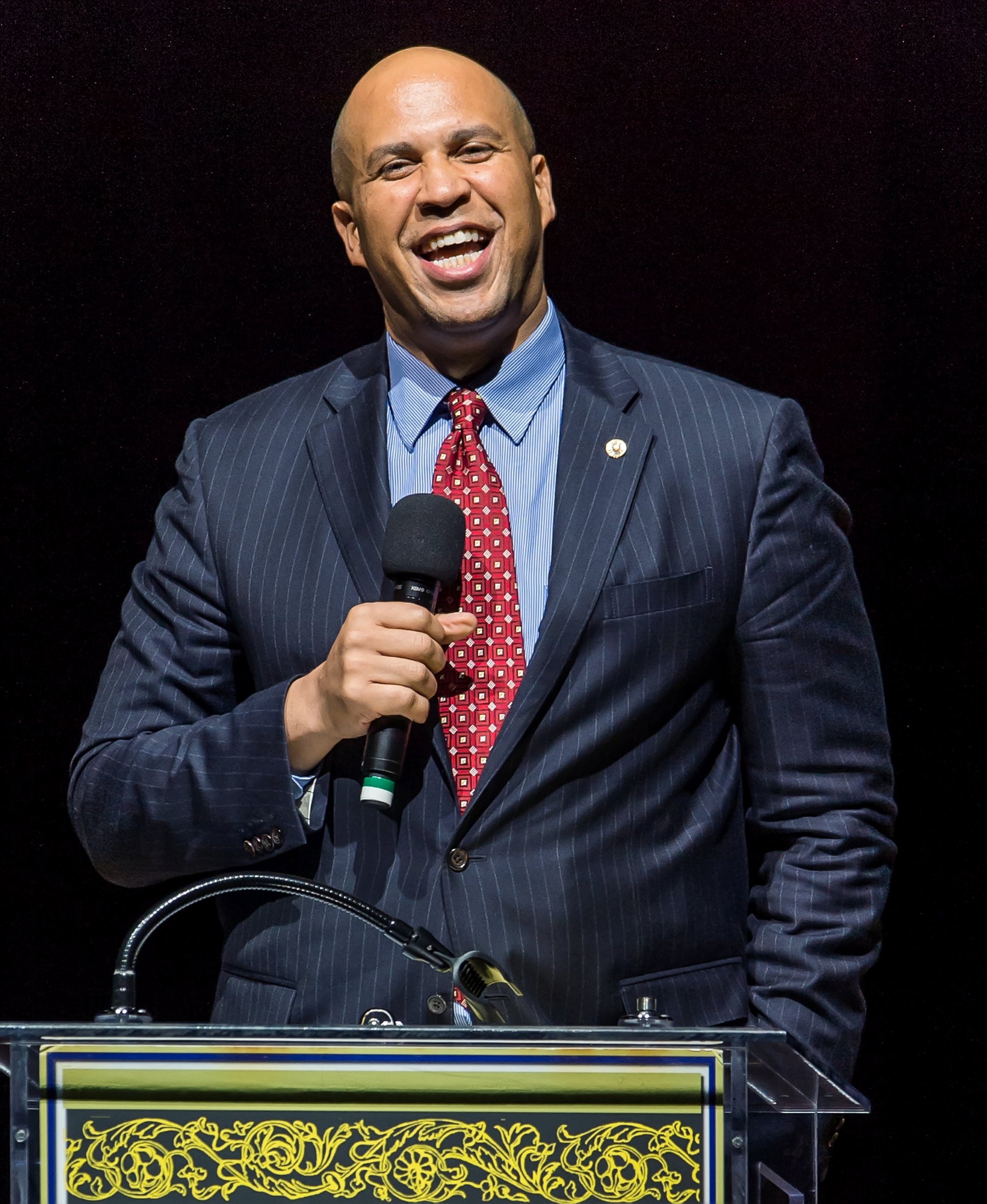 PHOTO: Cory Booker is pictured on Nov. 18, 2014 in Philadelphia. 