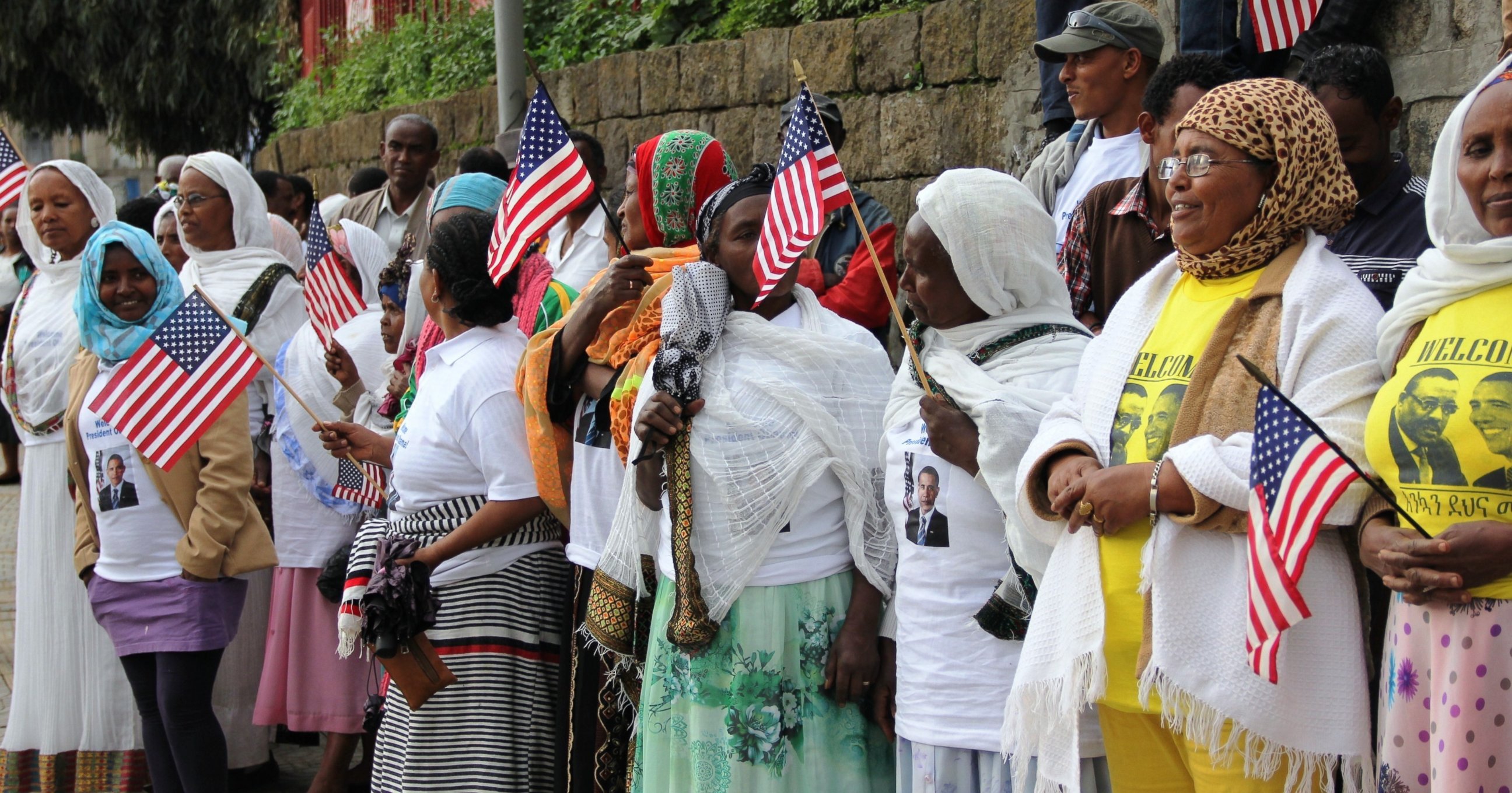 PHOTO: Ethiopians hold US flags as they waiting at Meskel Square prior to the official visit of President Barack Obama,  July 26, 2015, in Addis Ababa, Ethiopia.