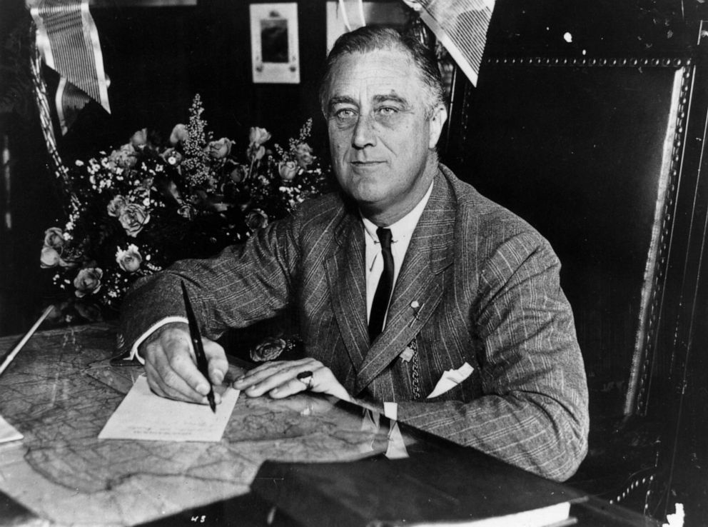PHOTO: Franklin Delano Roosevelt, the 32nd President of the United States from 1933-45 works at his desk, circa 1936.