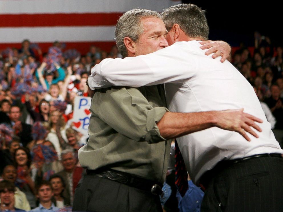 PHOTO: George W. Bush hugs his brother,  Jeb Bush, right, during a campaign rally at the Pensacola Civic Center, Nov. 6, 2006, in Pensacola, Fla.