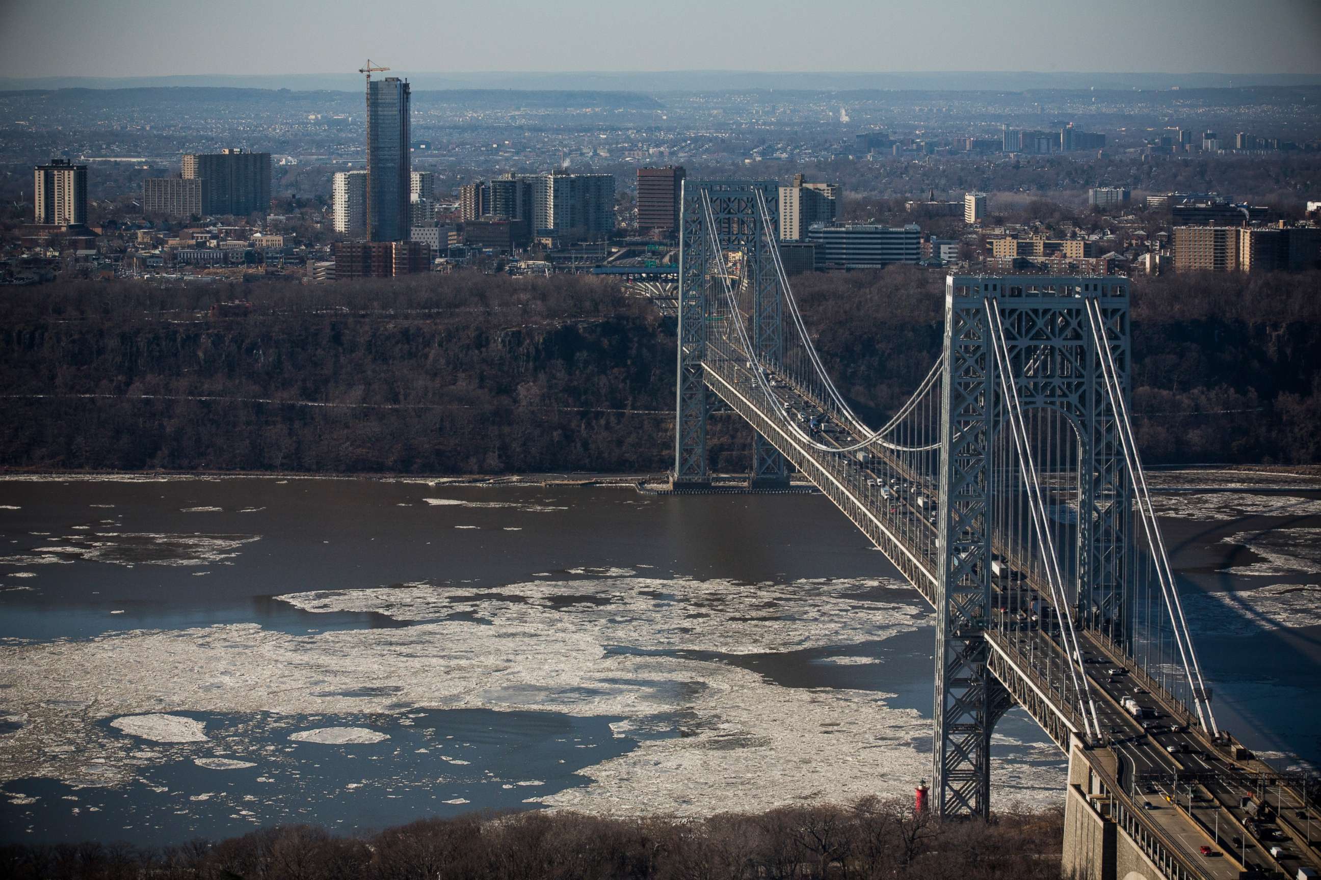 PHOTO: The George Washington Bridge, which connects Fort Lee, NJ, and New York City, is seen, Jan. 9, 2014, in Fort Lee, New Jersey. 