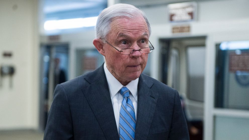 PHOTO: Sen. Jeff Sessions, R-Ala., gets off the Senate subway as he arrives for the Senate Republicans' policy lunch, Jan. 27, 2016 in Washington.