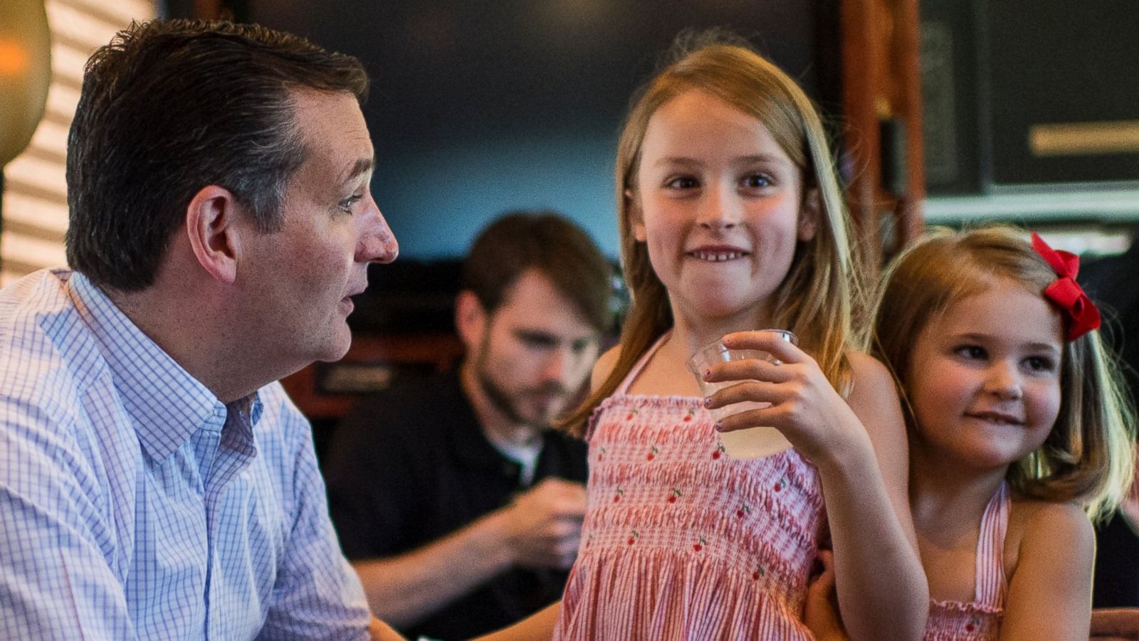 What Ted Cruz Promised His Daughters if He Wins the Presidency