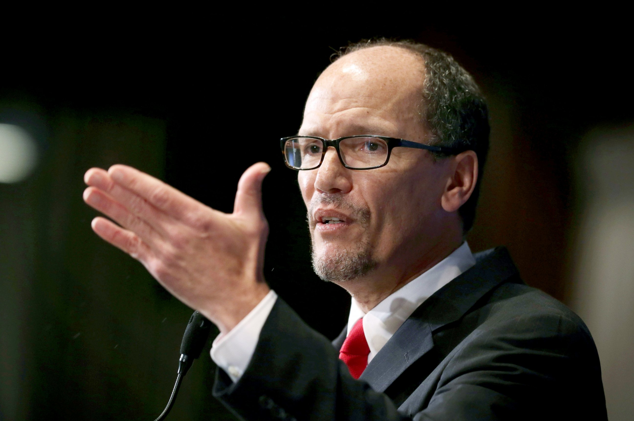 PHOTO: Labor Secretary Thomas Perez speaks during a National Press Club  luncheon, Oct. 20, 2014, in Washington.