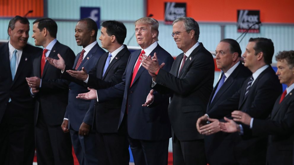 PHOTO: Donald Trump stands next to the all of the Republican presidential candidates during the first republican debate, Aug. 6, 2015, in Cleveland, Ohio.