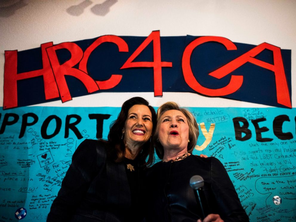 PHOTO: Hillary Clinton, accompanied by Oakland Mayor Libby Schaaf, left, meets staff and volunteers at her Oakland Campaign Field Office in downtown Oakland, California, May 6, 2016.