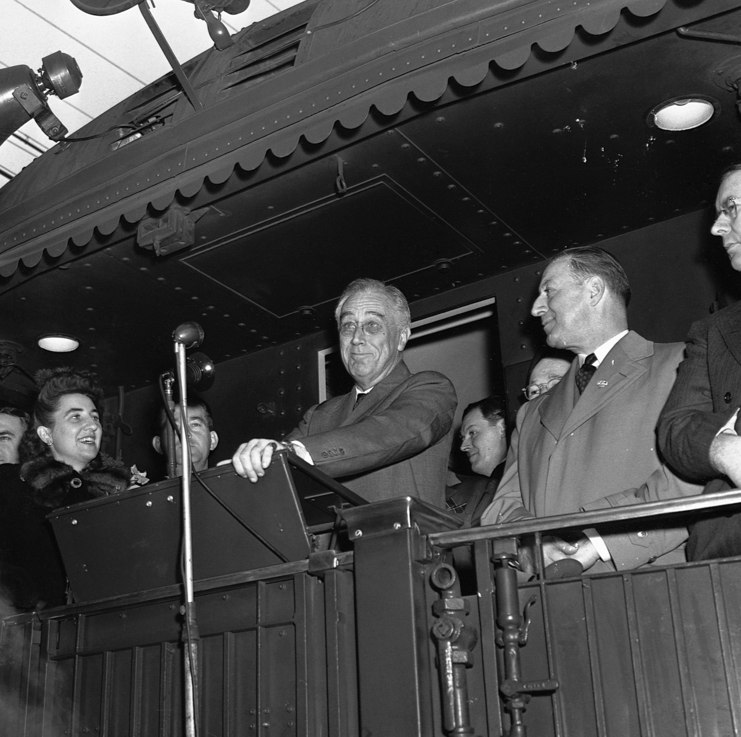 PHOTO: President Franklin Delano Roosevelt campaigns for re-election along with Connecticut gubernatorial candidate Robert A. Hurley (right), and Margaret Connors (left), Nov. 4, 1944, in Bridgeport, Connecticut.