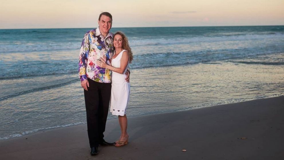 Rep. Alan Grayson and Dr. Dena Grayson at their wedding in Melbourne Beach, FL. 