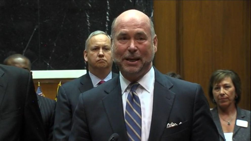 PHOTO:Indiana House Speaker Brian Bosma speaks as Indiana state legislators and business leaders announce proposed changes to a "religious freedom"law after it was criticized for possibly enabling discrimination.
