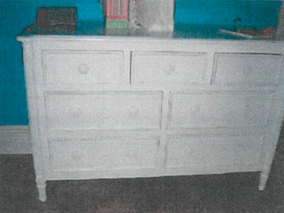 PHOTO: Dresser purchased by Gov. Martin O'Malley.