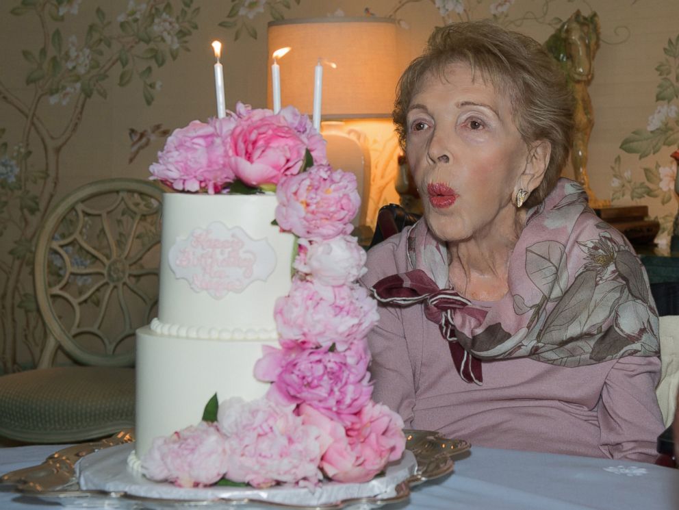 PHOTO: Former first lady Nancy Reagan celebrates her 94th birthday, July 6, 2015.