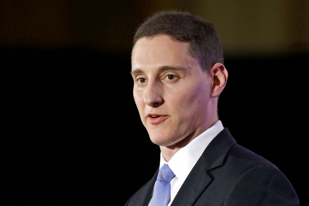 PHOTO: Ohio State Treasurer Josh Mandel speaks at the Ohio Republican Party election night celebration in Columbus, Ohio, Nov. 4, 2014.