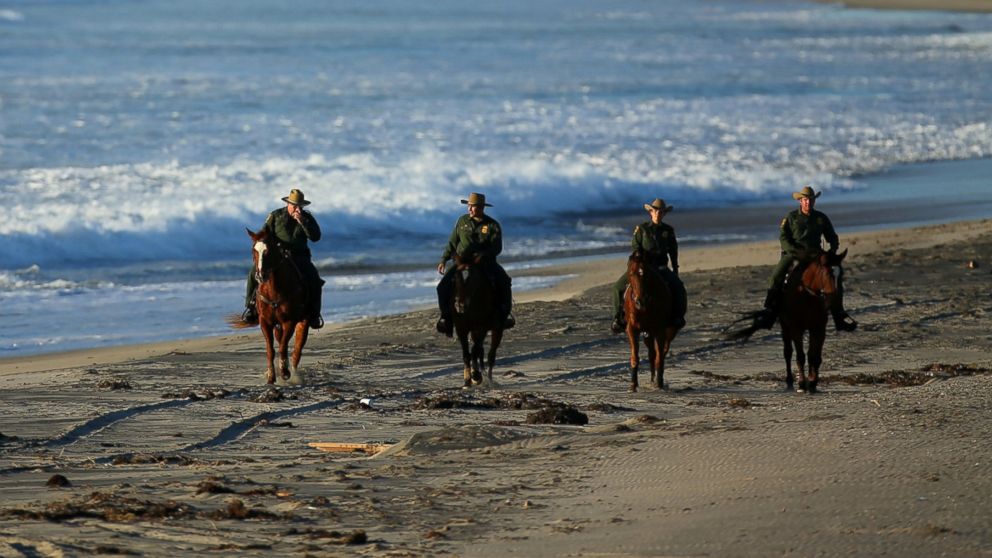PHOTO: U.S. Border Patrol agents on horseback patrol along a beach just north of the U.S. and Mexico border near San Diego, Calif., Nov. 10, 2016.