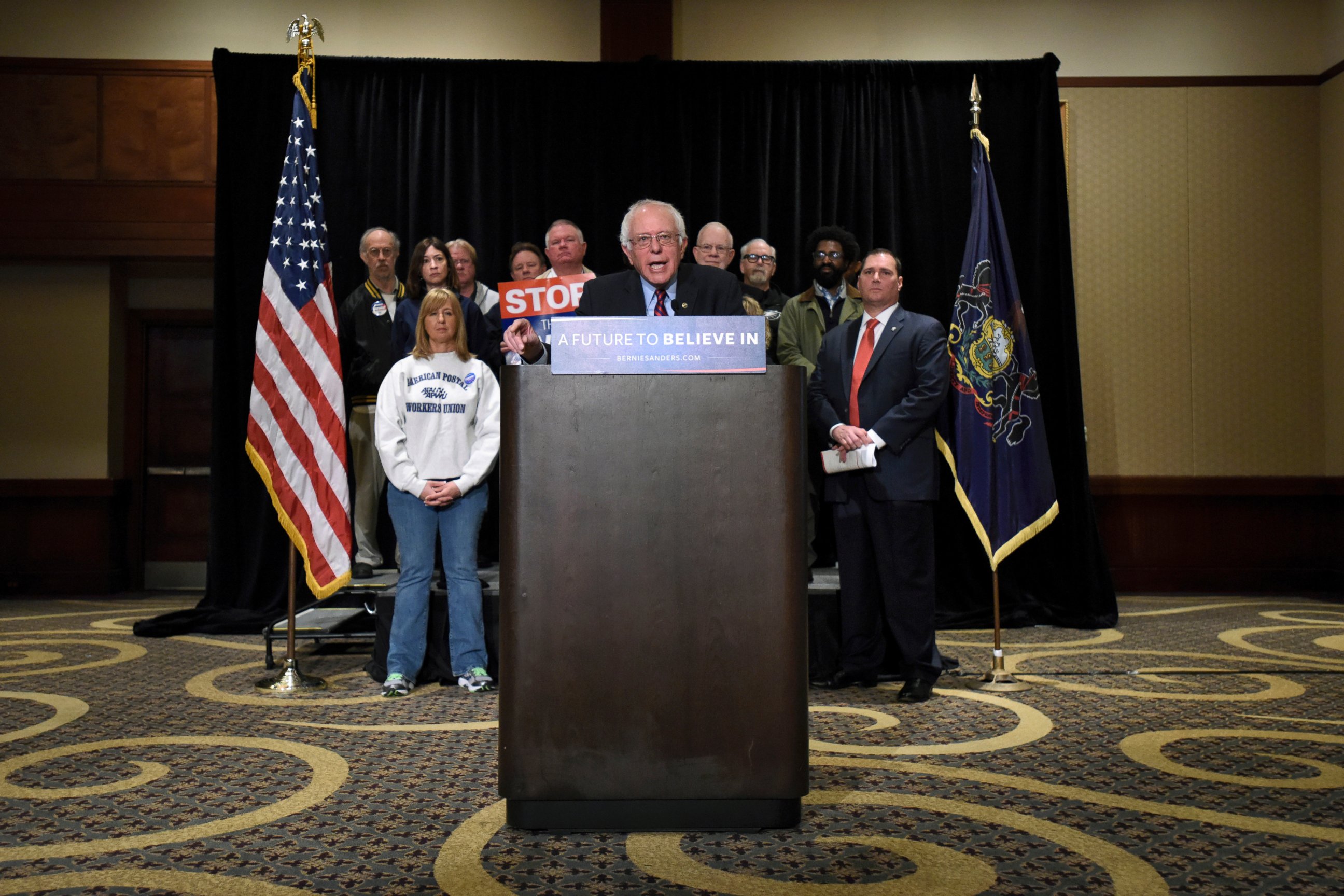 PHOTO: Democratic U.S. presidential candidate Bernie Sanders speaks at a press conference with union members in Philadelphia, April 7, 2016. 