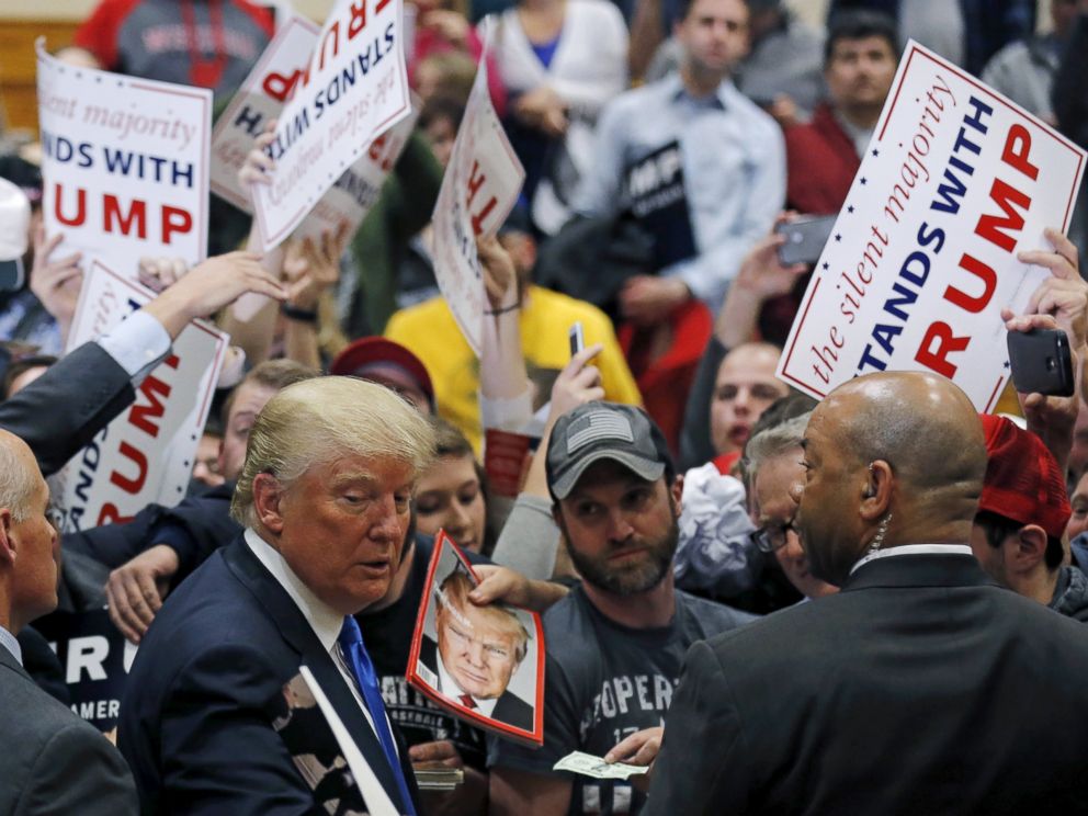 PHOTO: Donald Trump greets supporters at a campaign rally in West Allis, Wisconsin, April 3, 2016.