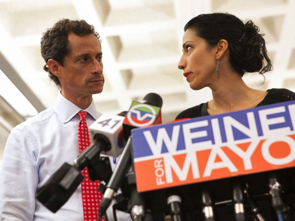 PHOTO: Anthony Weiner and Huma Abedin attend a news conference in New York, July 23, 2013.