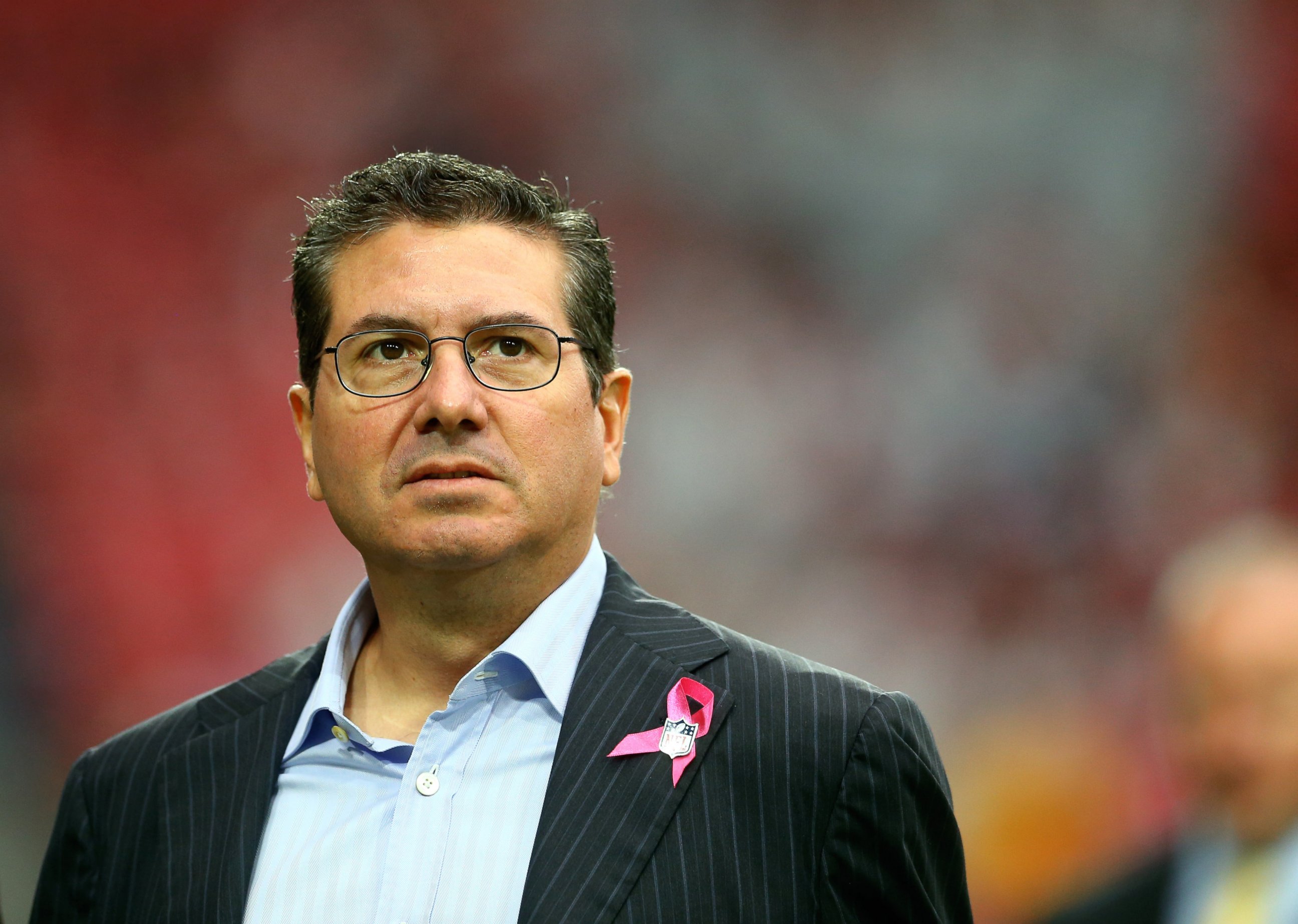 PHOTO: Washington Redskins owner Dan Snyder stands on the sidelines prior to the game against the Arizona Cardinals at University of Phoenix Stadium in Glendale, Ariz., Oct. 12, 2014.