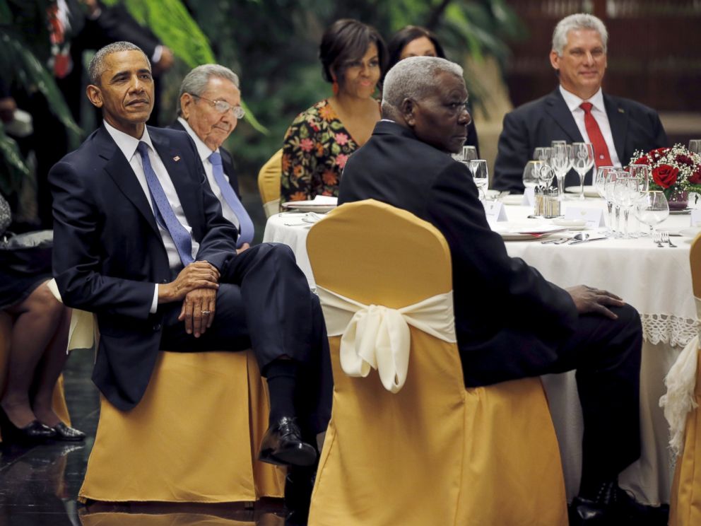 PHOTO: President Barack Obama and his wife Michelle attend a state dinner hosted by Cuban President Raul Castro as part of Obamas three-day visit to Cuba, in Havana, March 21, 2016.