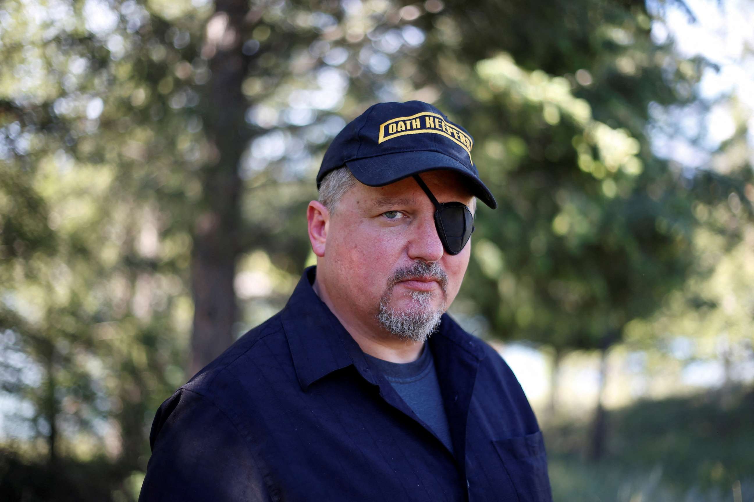 PHOTO: Oath Keepers militia founder Stewart Rhodes poses during an interview session in Eureka, Montana, U.S. June 20, 2016. REUTERS/Jim Urquhart/File Photo