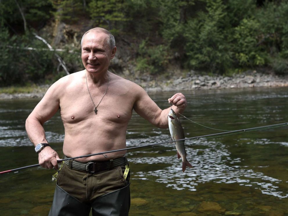 Vladimir Putin Photographed Shirtless Again In Siberia Abc News 7019