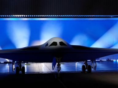 Pentagon debuts its new stealth bomber, the B-21 Raider thumbnail