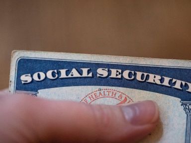 Social Security recipients expected to get big benefit boost thumbnail