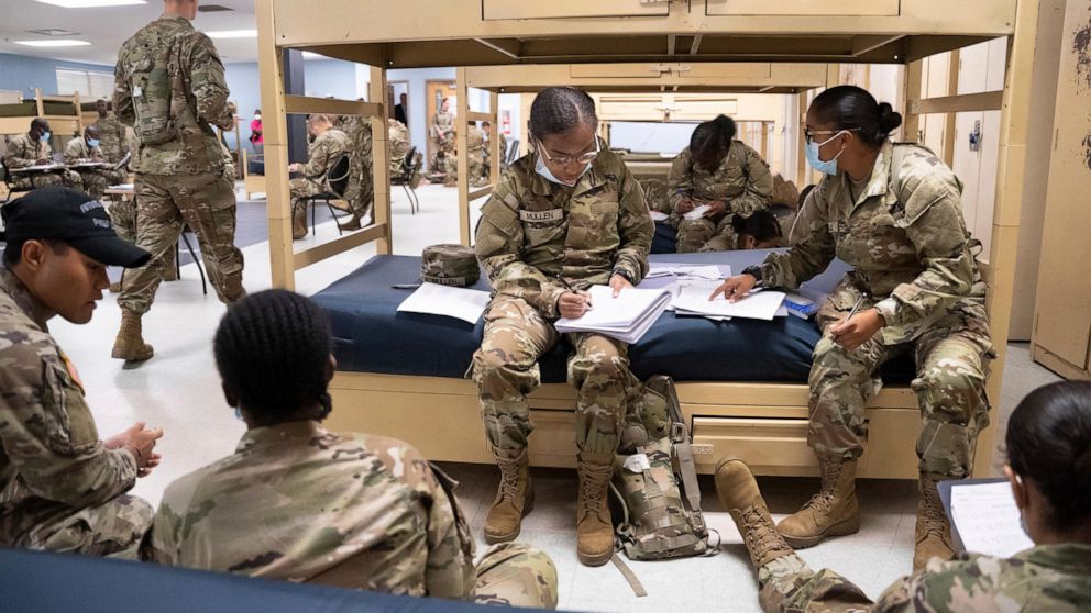 Army program gives poor-performing recruits a second chance
