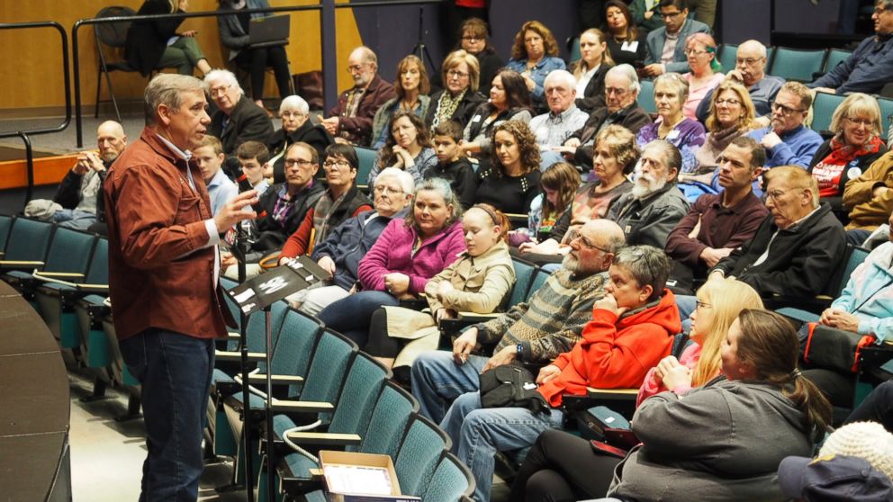 In this Monday, Jan. 21, 2019 photo provided by Zoe Selsky, U.S. Sen. Jeff Merkley holds a town hall at Chemeketa Community College in Salem, Ore. On a day when another U.S. senator formally entered the 2020 presidential race, Merkley, who's also pon