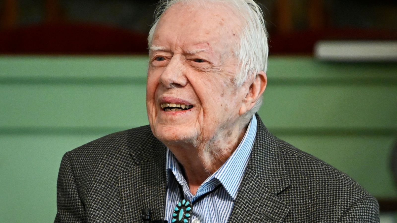 A Mask And Parade Jimmy Carter Celebrates 96th Birthday Abc News