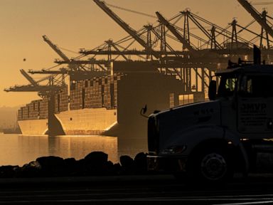  LA port sees record 2021 imports despite supply chain snags
