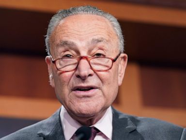 Senate Democrats approve big Biden deal; House to vote next thumbnail