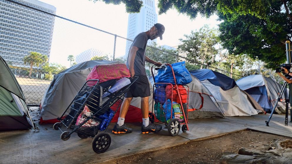 LA adopts new &#39;war room&#39; strategy for tackling homelessness - ABC News