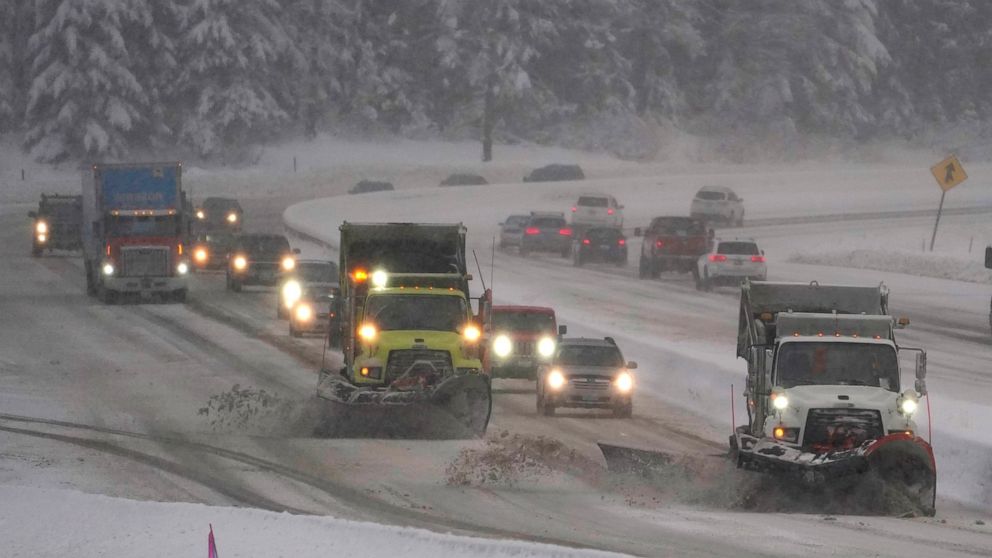 As storms start, US states struggle to hire snowplow drivers