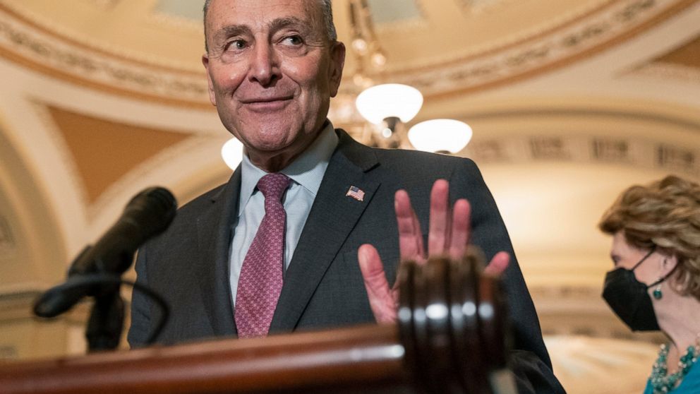 Bill averting federal shutdown clears initial Senate hurdle