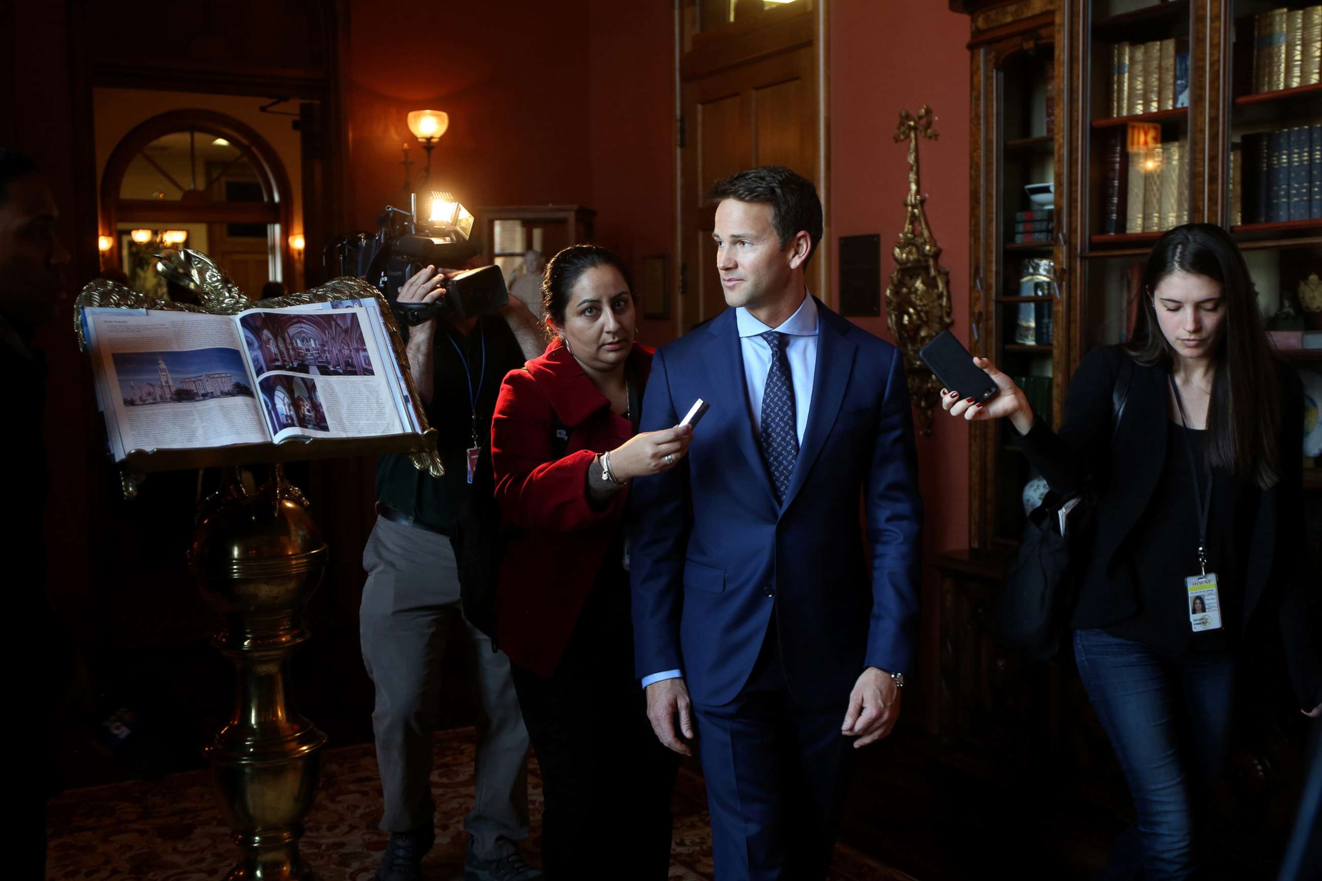 PHOTO: Congressman Aaron Schock speaks to the media as he arrives at St. Ignatius College Prep in Chicago, March 9, 2015.