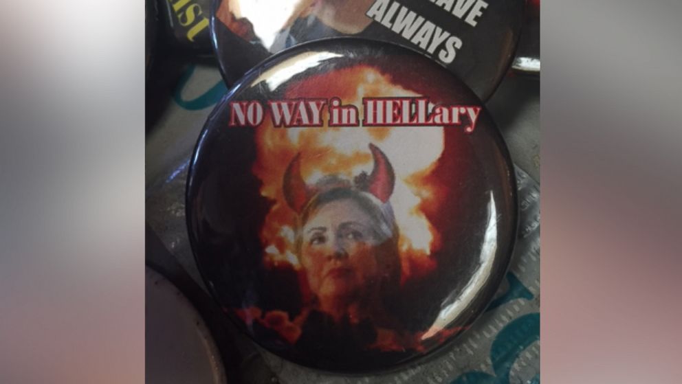 'No Way in Hellary' buttons at the Florida GOP Sunshine Summit. 