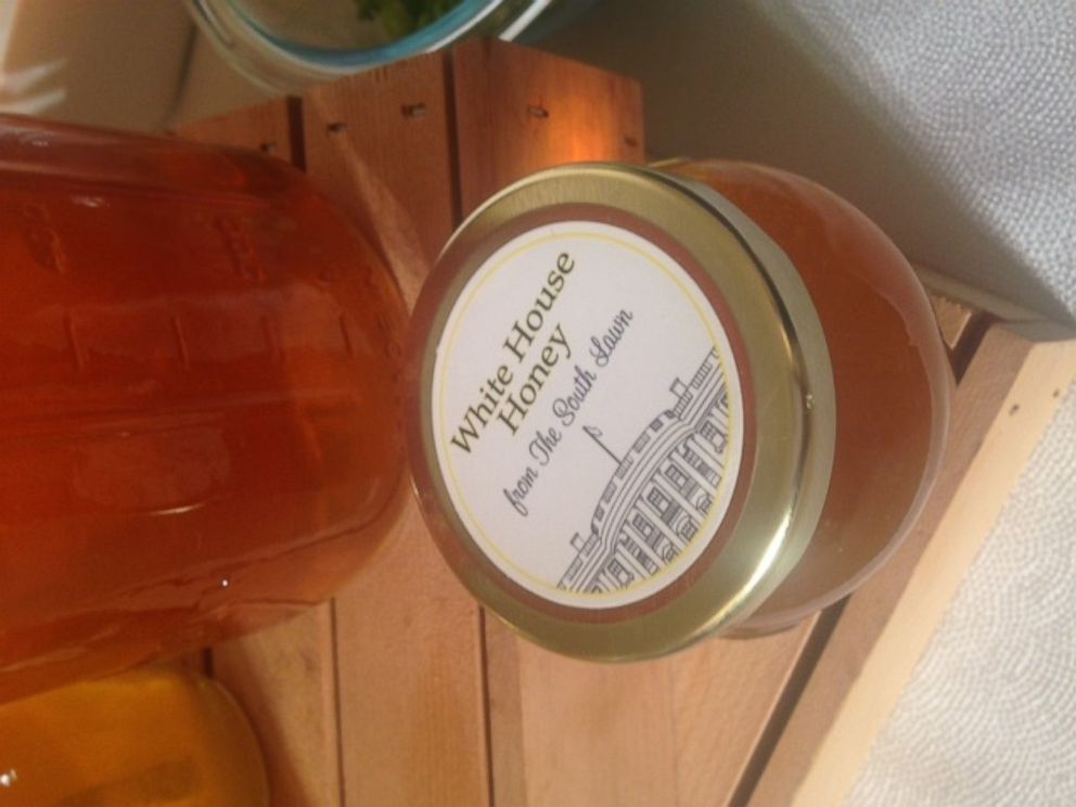 PHOTO: Official "White House Honey" made from a beehive on the South Lawn of the White House