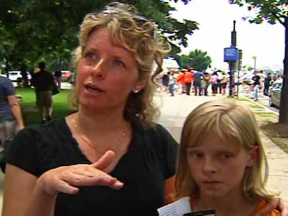 Video of eyewitnesses of the shooting at the Holocaust Museum.