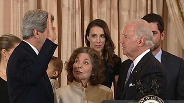 Video Joe Biden Swears in John Kerry - ABC News