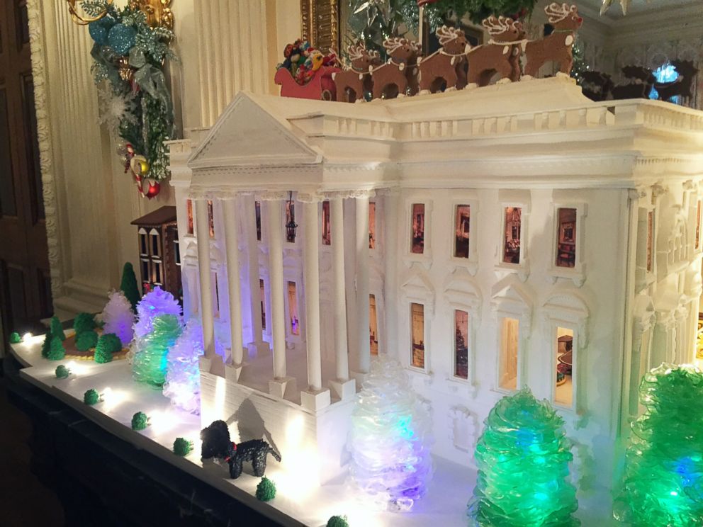 PHOTO: The White House unveiled this year's over-the-top decorations and theme, "A Children's Winter Wonderland."