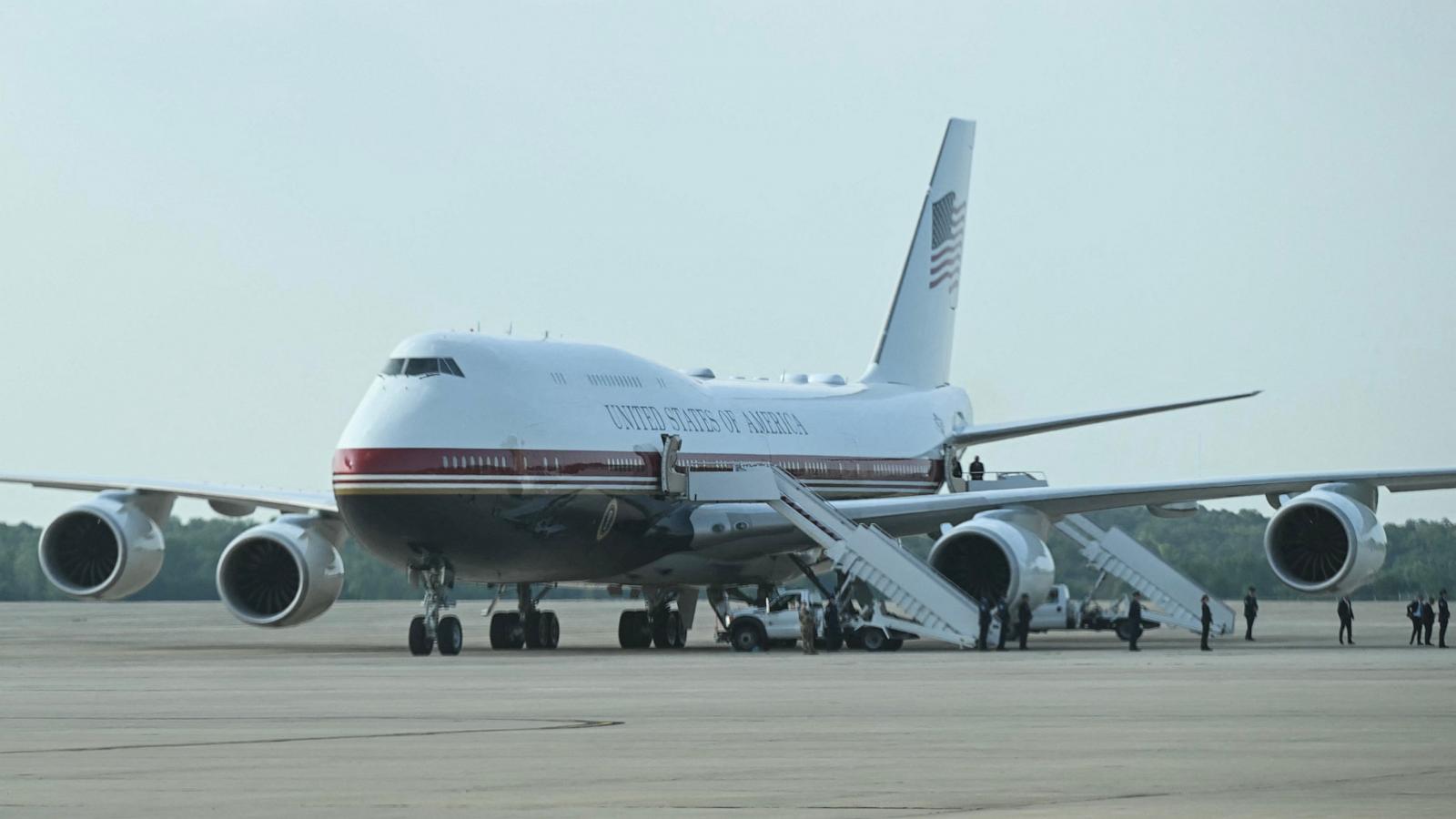 Qatari-gifted Air Force One undergoing 'cosmetic upgrades,' admin source says