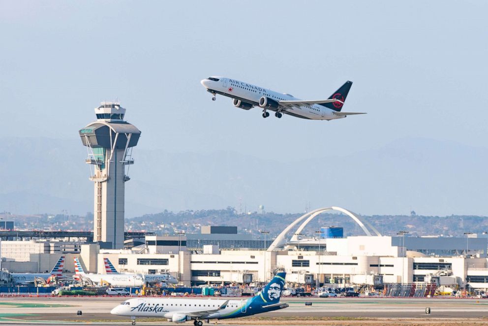 PHOTO: Air Canada Boeing 737 MAX 8 takes off from Los Angeles international Airport, July 30, 2022, in Los Angeles.
