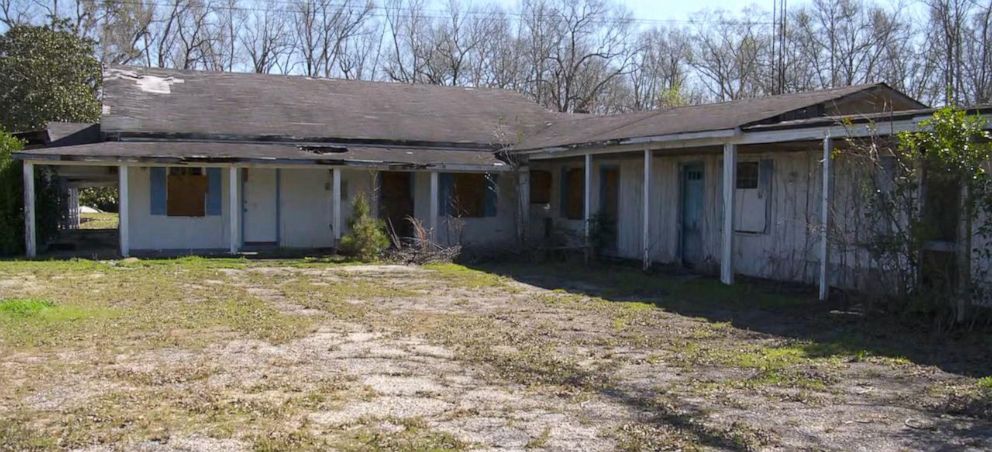PHOTO: An abandoned hotel along Route 301 in Allendale County, S.C., Feb. 27th, 2020.
