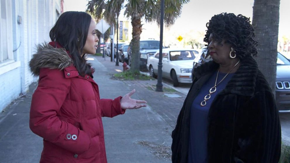 PHOTO: ABC's Linsey Davis talks with Allendale city councilwoman Lottie Lewis, Feb. 27th, 2020, in Allendale, S.C.