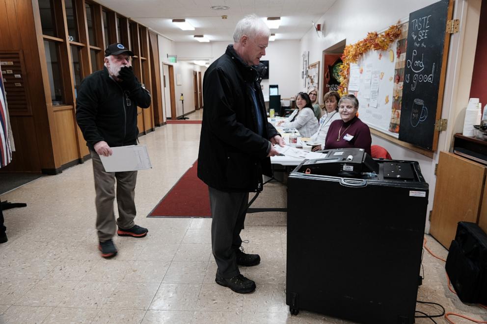 PHOTO: Alaskans vote at a polling station in downtown Anchorage on November 08, 2022 in Anchorage, Alaska.