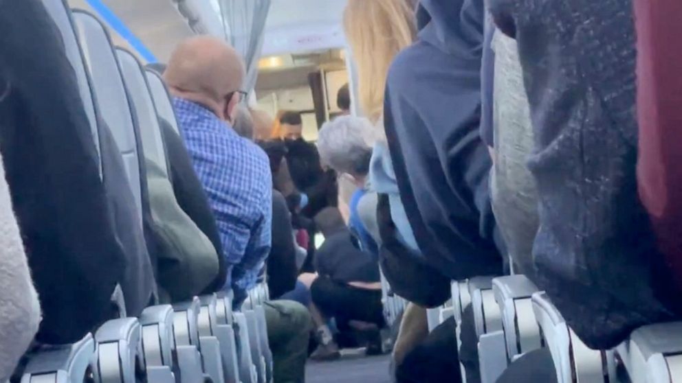 PHOTO: An American Airlines plane made a rapid descent and diverted to Kansas City after an unruly passenger tried to open the cockpit door.