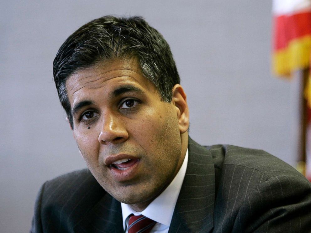 PHOTO: Judge Amul Thapar talks with The Associated Press in Lexington, Ky., May 18, 2006.