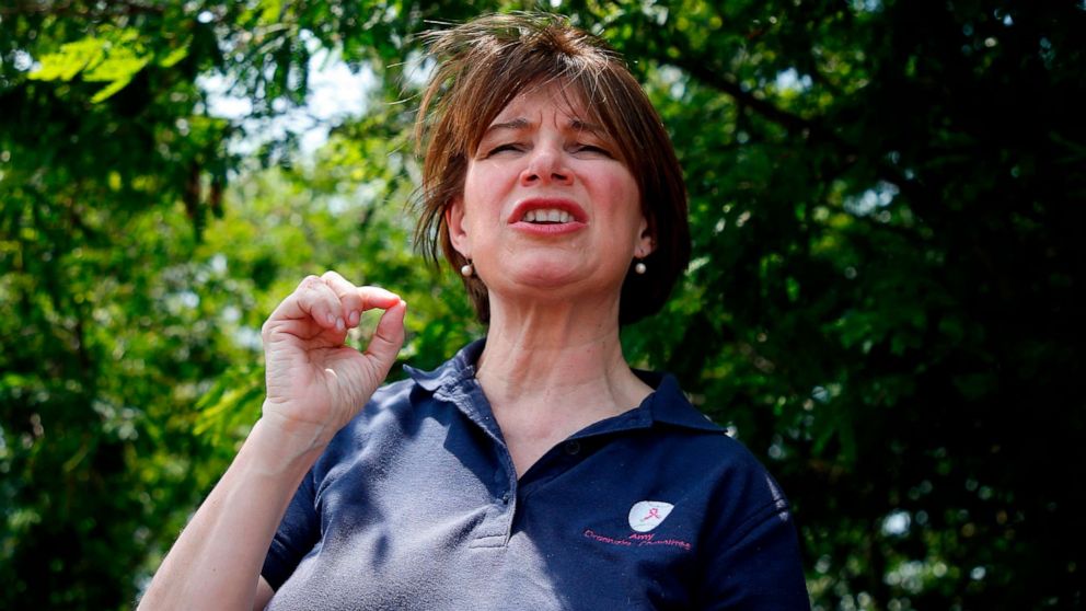 PHOTO: Sen. Amy Klobuchar addresses the media in front of a detention center for migrant children in Homestead, Fla., June 26, 2019.