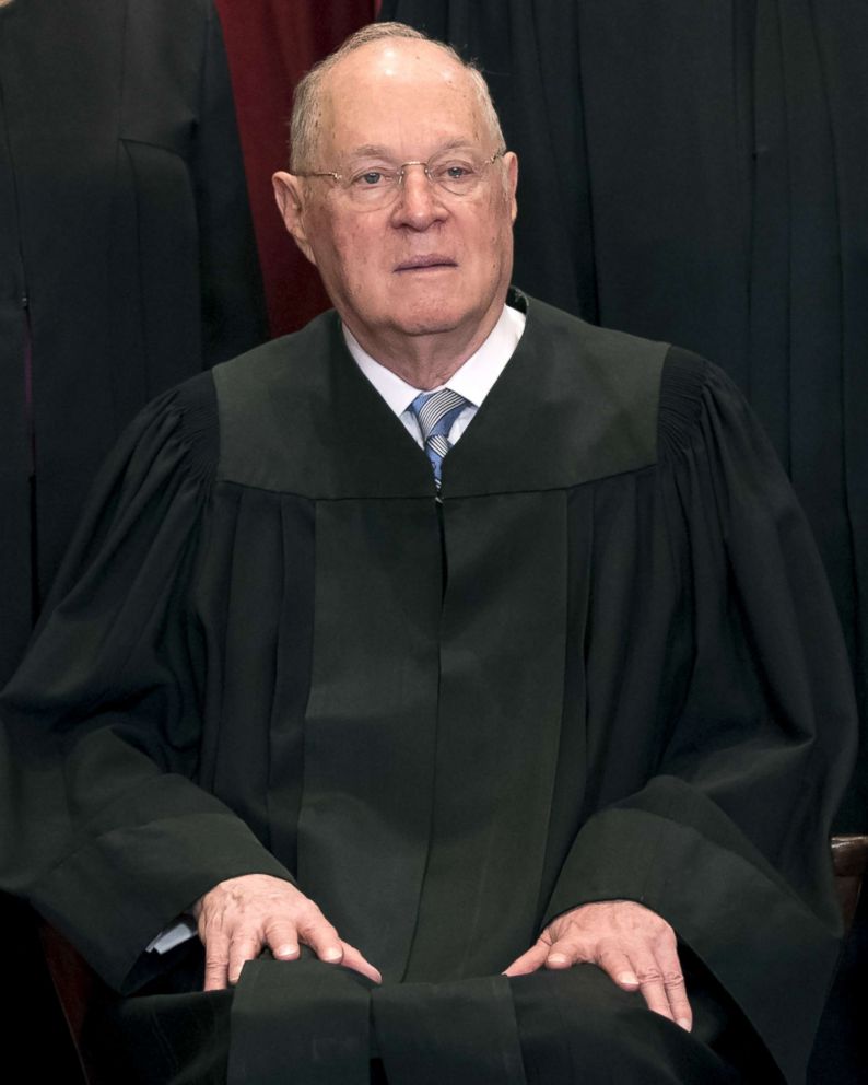 PHOTO: Supreme Court Associate Justice Anthony M. Kennedy sits for an official photo with other members of the US Supreme Court, June 1, 2017.