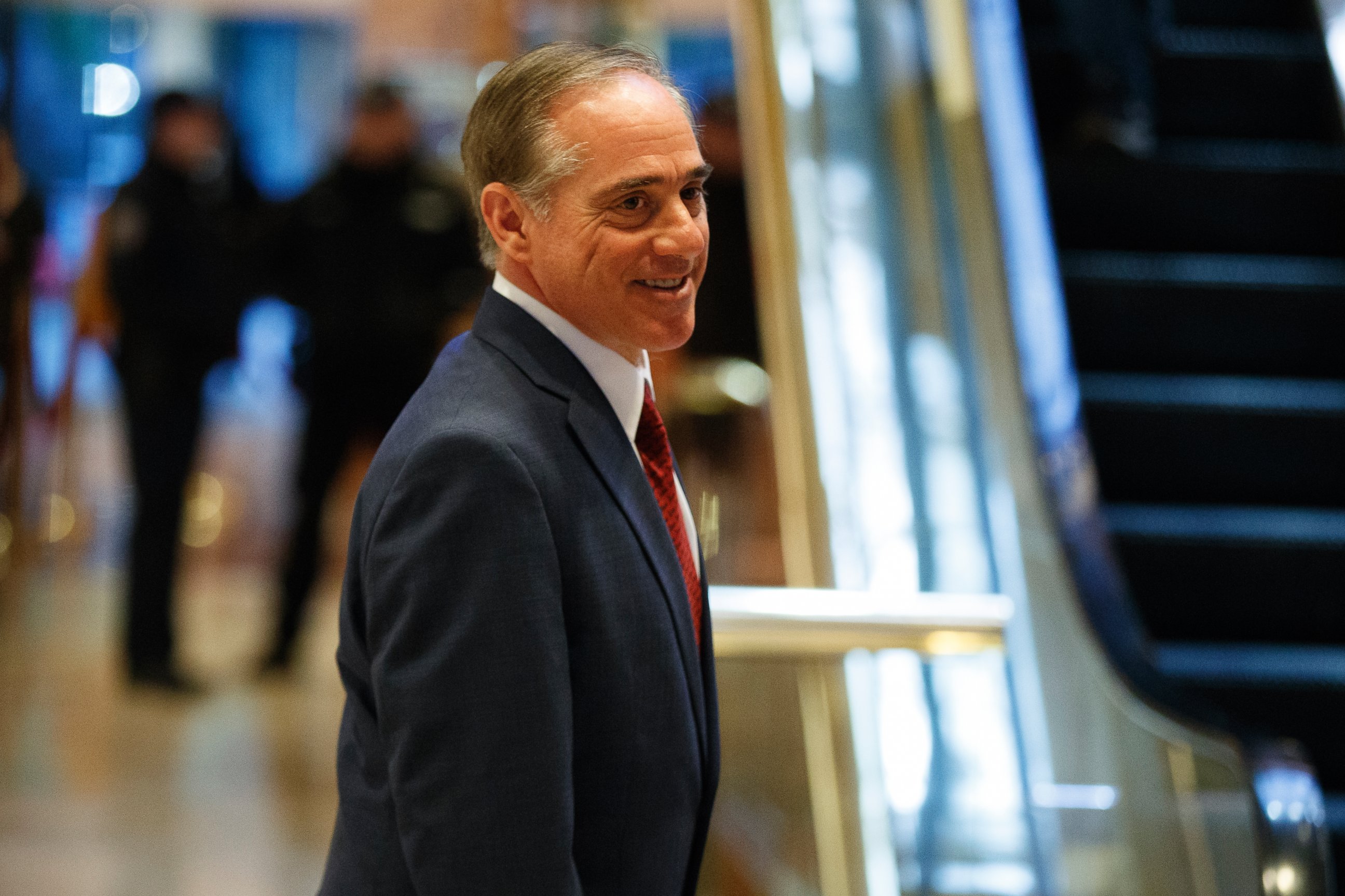 PHOTO: President-elect Donald Trump announced Wednesday, Jan. 11, 2107, that he will nominate Shulkin as Veterans Affairs secretary.